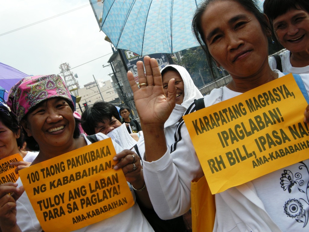 Continuity and Change in Philippine Anti-Poverty Paradigms: 1986-2010